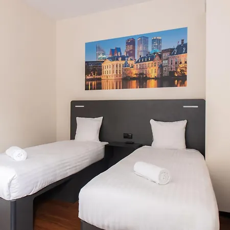 Easyhotel The Hague City Centre-2